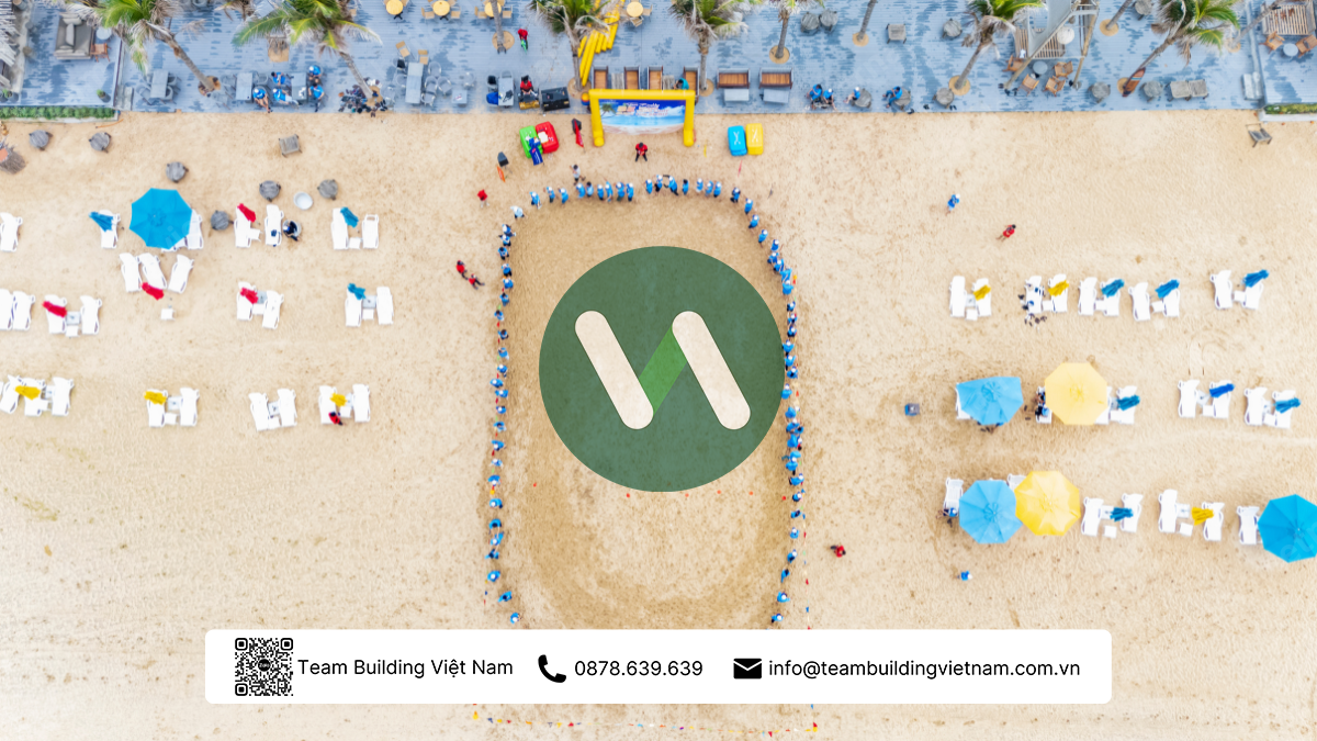 Hoạt động trò chơi team building bãi biển sôi động tại Phan Thiết giúp gắn kết đội ngũ doanh nghiệp.